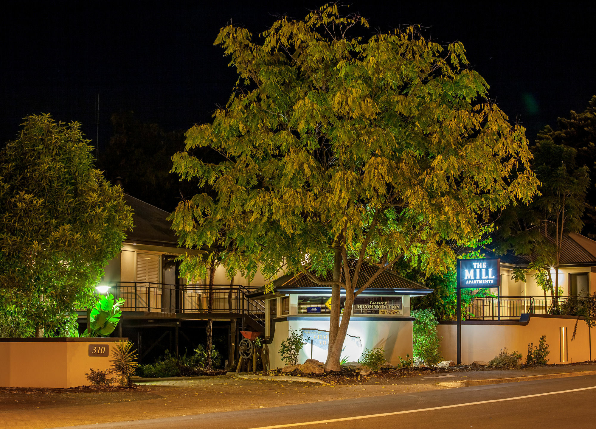 The Mill Apartments Clare Valley ภายนอก รูปภาพ