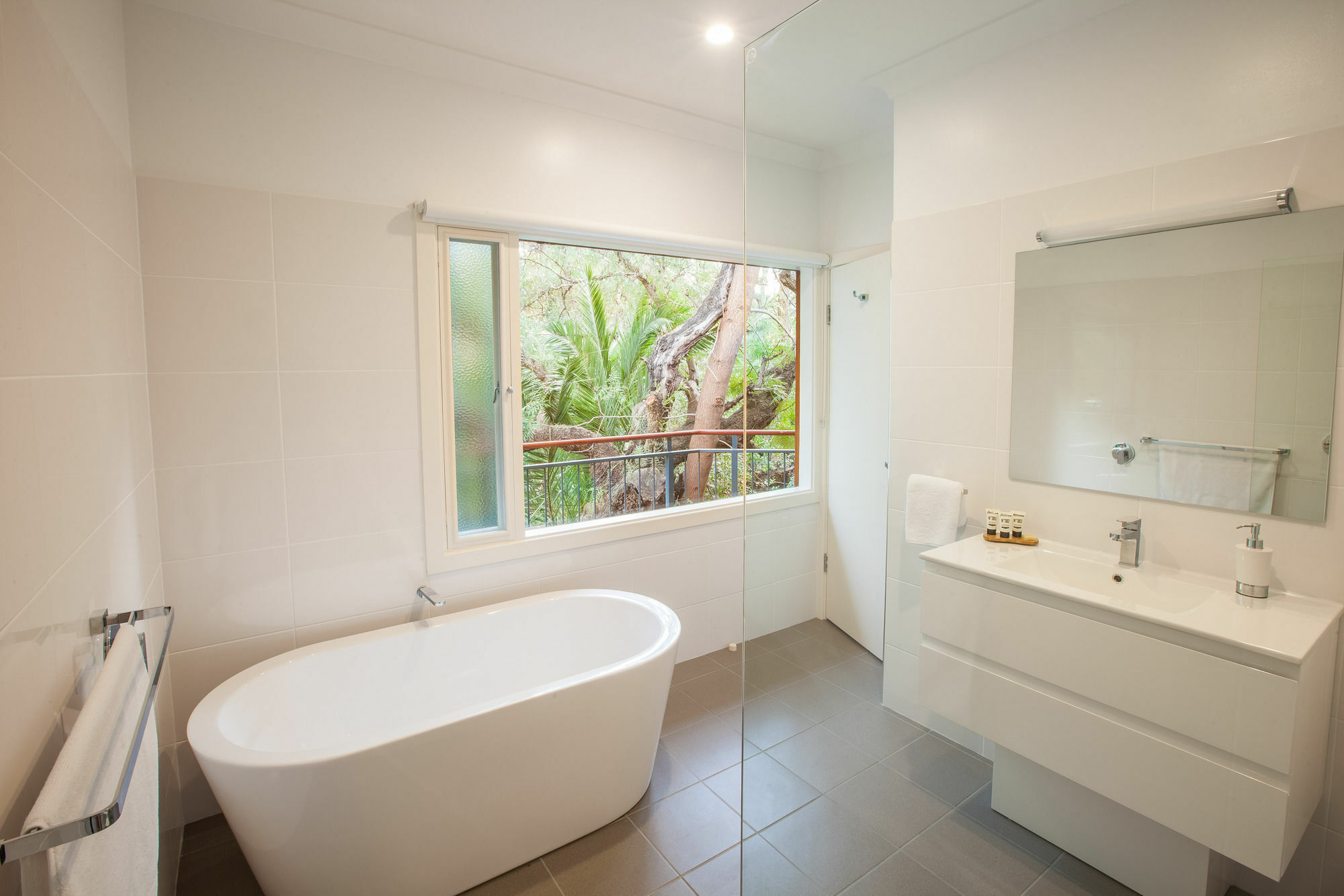 The Mill Apartments Clare Valley ภายนอก รูปภาพ