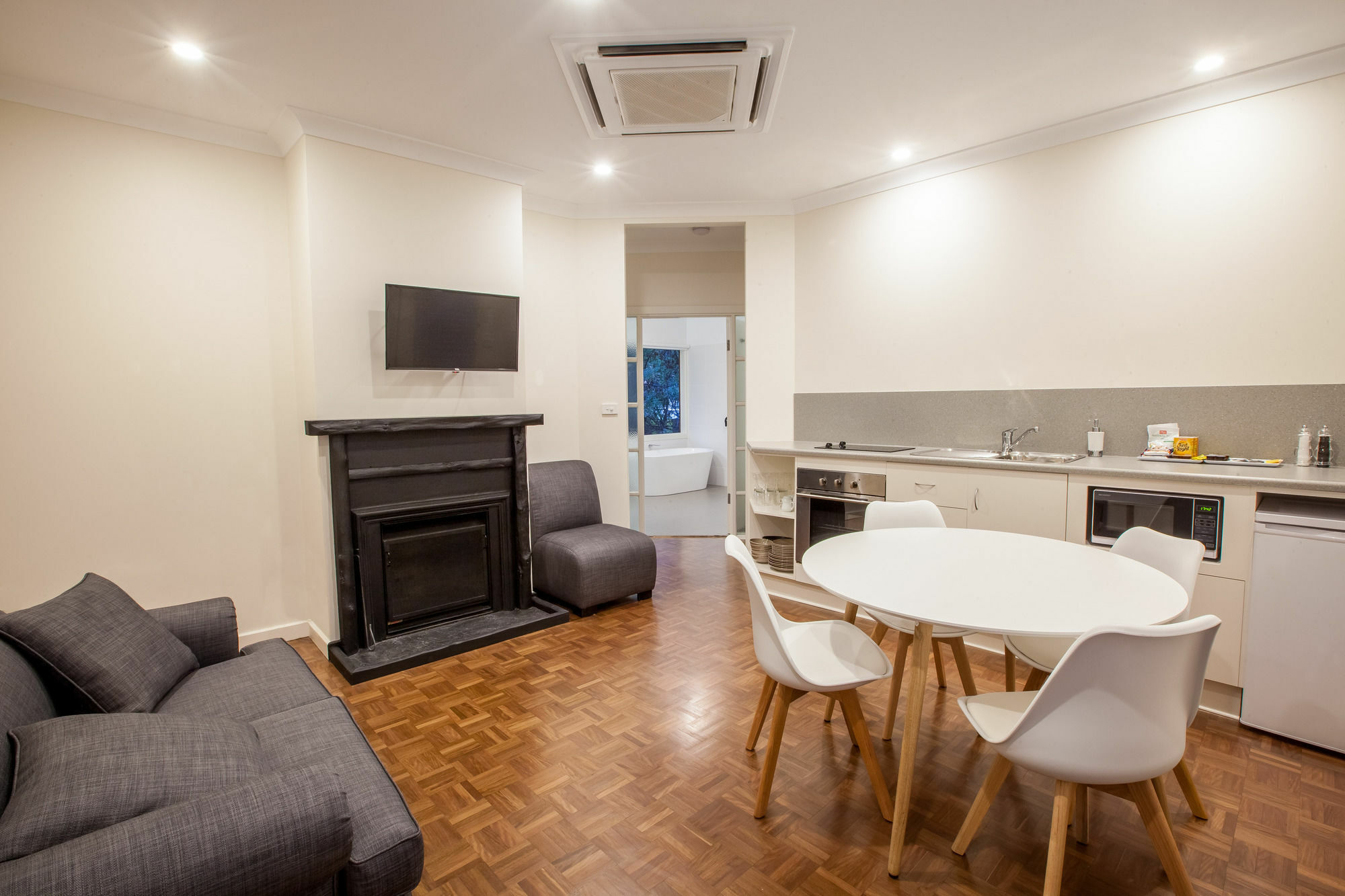 The Mill Apartments Clare Valley ภายนอก รูปภาพ